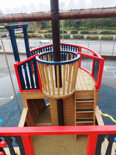 Crows Nest And Interior The Grange School Pirate Ship Play Area E1483978888514 Crows Nest And Interior The Grange School Pirate Ship Play Area E1483978888514
