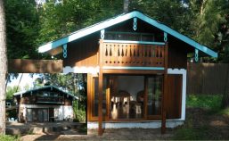 magdalenka playhouse miniature replica