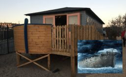 noahs ark miniature replica